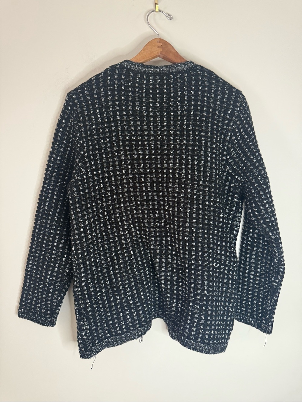 Calvin Klein Black & White Tweed sweater Jacket in size large - Picture 8 of 11